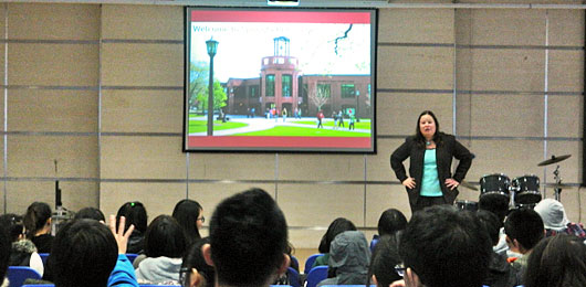  美國春田學院訪問我校國際項目部 