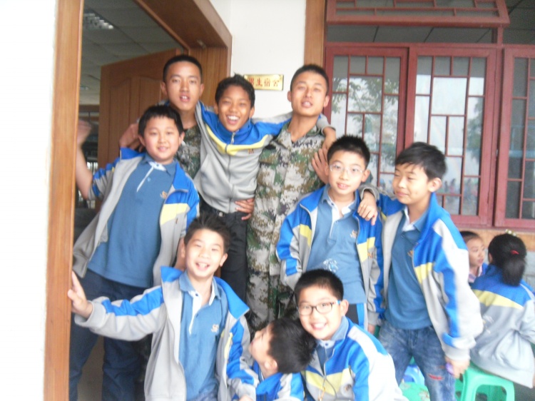 2013    四下春游 - 王老師 - 花開燦爛 我最閃亮