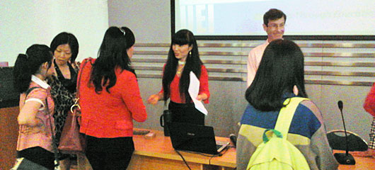  中美英才班2013-2014學(xué)年招生說明會 