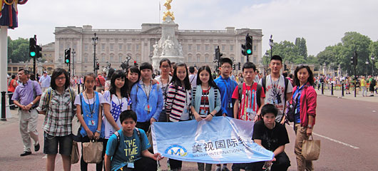 2013年美視初中部歐洲夏令營紀(jì)實