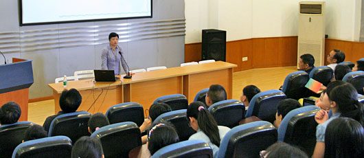  關(guān)注美視學(xué)子營養(yǎng)與生長發(fā)育--“天府科普大講堂”走進(jìn)美視 