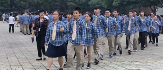  “最后的西餐會”——為中高考學(xué)子餞行 