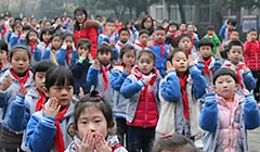  新學(xué)期，迎一個(gè)新生般的季節(jié) 