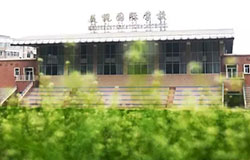  春來(lái)美視，繽紛校園 