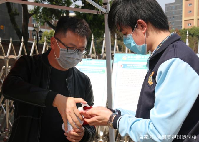  硬核返?！酪暩呷昙?jí)復(fù)學(xué)啦！ 