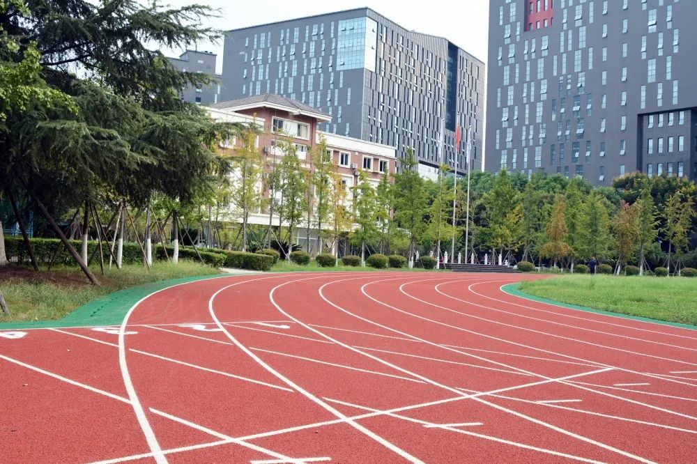 開(kāi)學(xué)季，煥然一新的校園等你歸來(lái)！