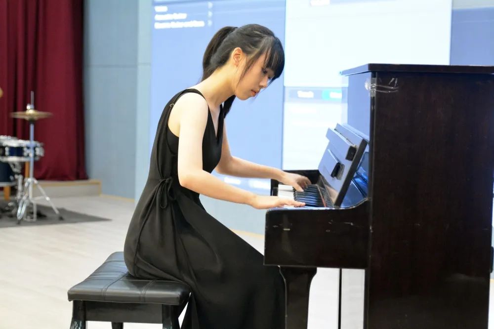 音樂才女?dāng)埆@港大、港中大、港科大等多封世界名校offer！