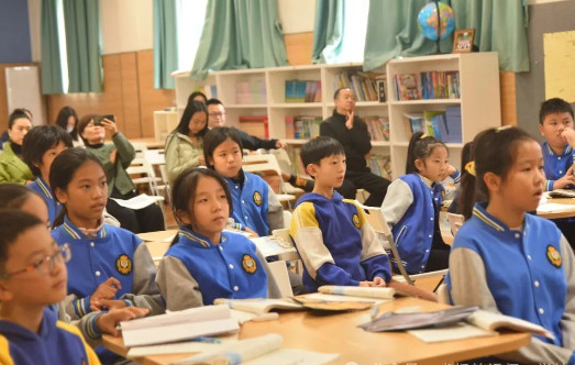 融合部丨以 “表達(dá)” 為鑰，破學(xué)科之界——融合部小學(xué)雙語班家長(zhǎng)開放日